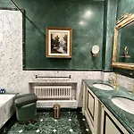 Domus Tua Bed & Breakfast