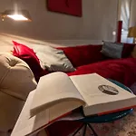 Domus Tua Bed & Breakfast 4*