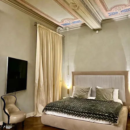 לינה וארוחת בוקר Domus Tua מודנה