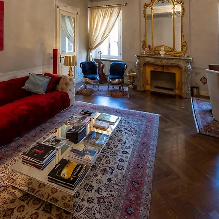 Domus Tua מודנה